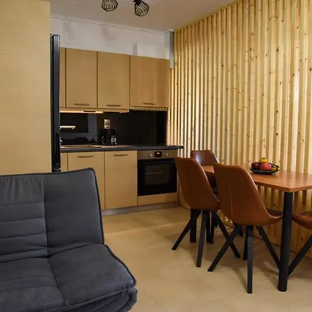 Priamos Apartment